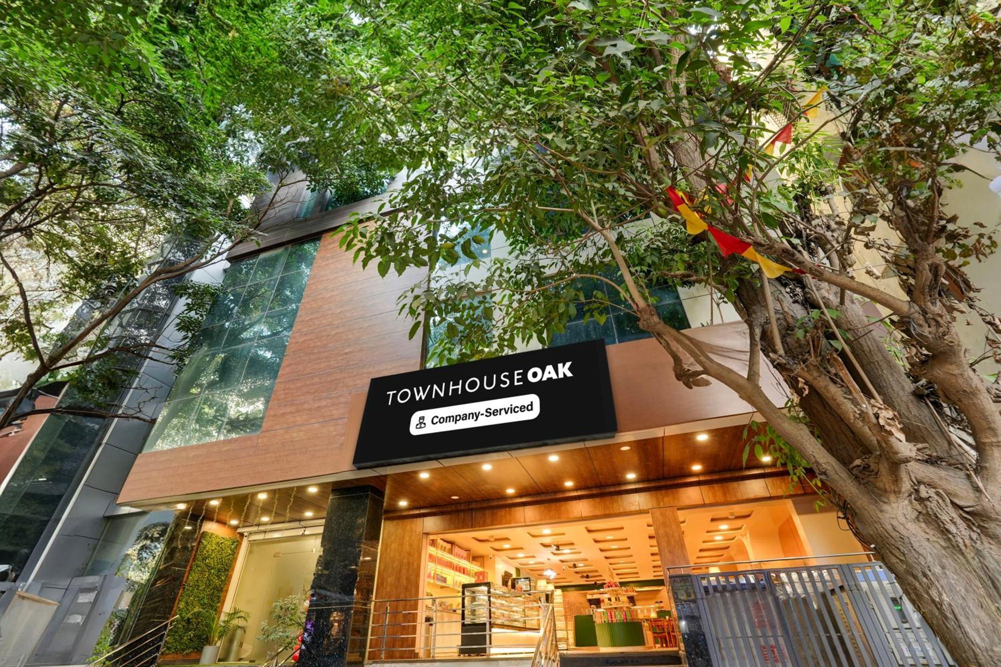 Super Townhouse Oak Aecs Formerly Bangalore Times Buitenkant foto